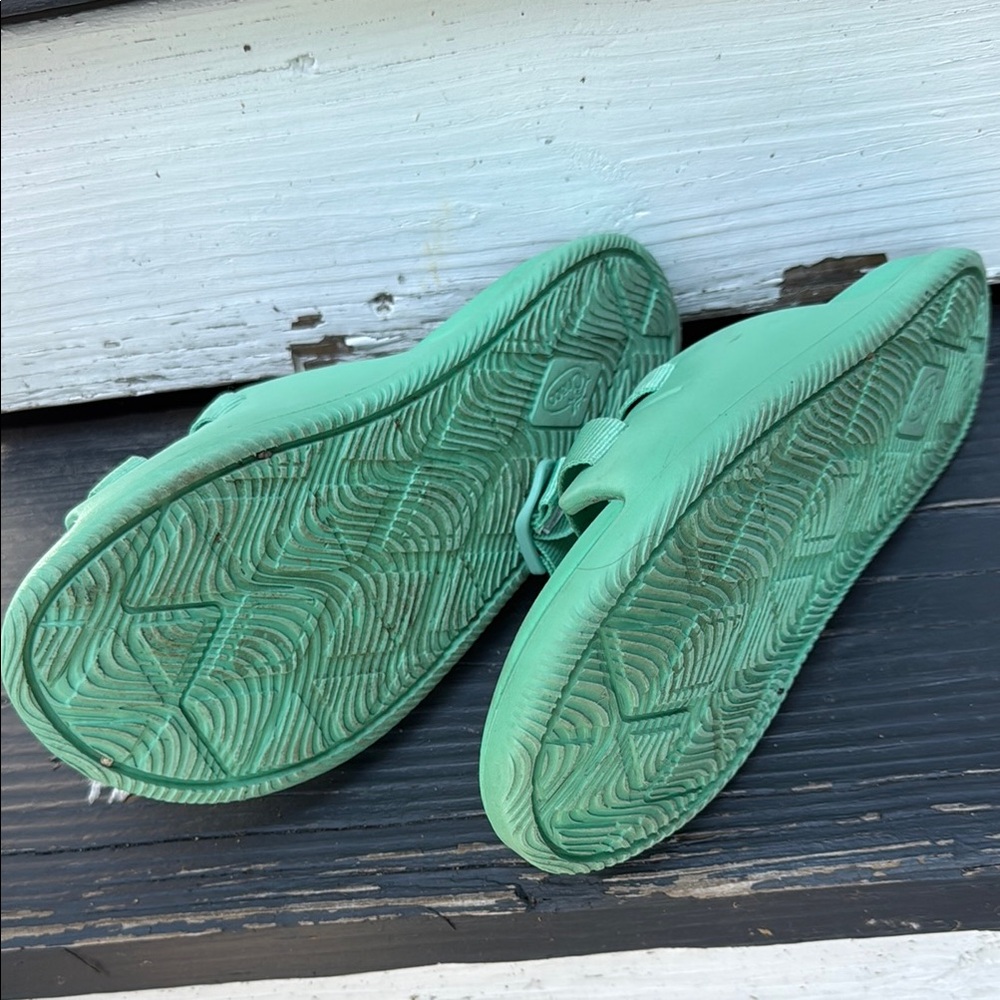 Chaco Sandals slides size 7 - Picture 2 of 3